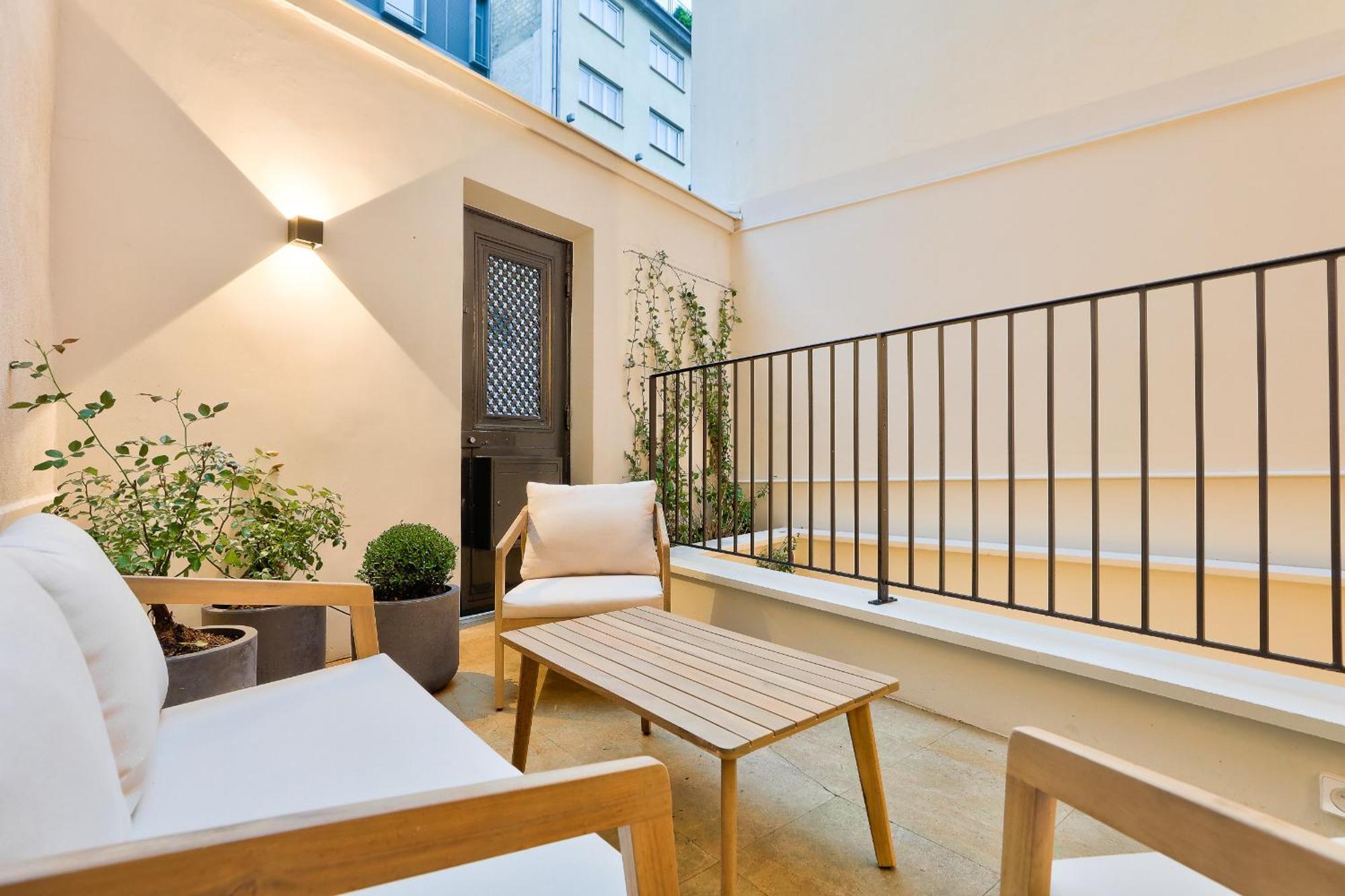 Maison Iena - Serviced On Champs Elysees Parigi