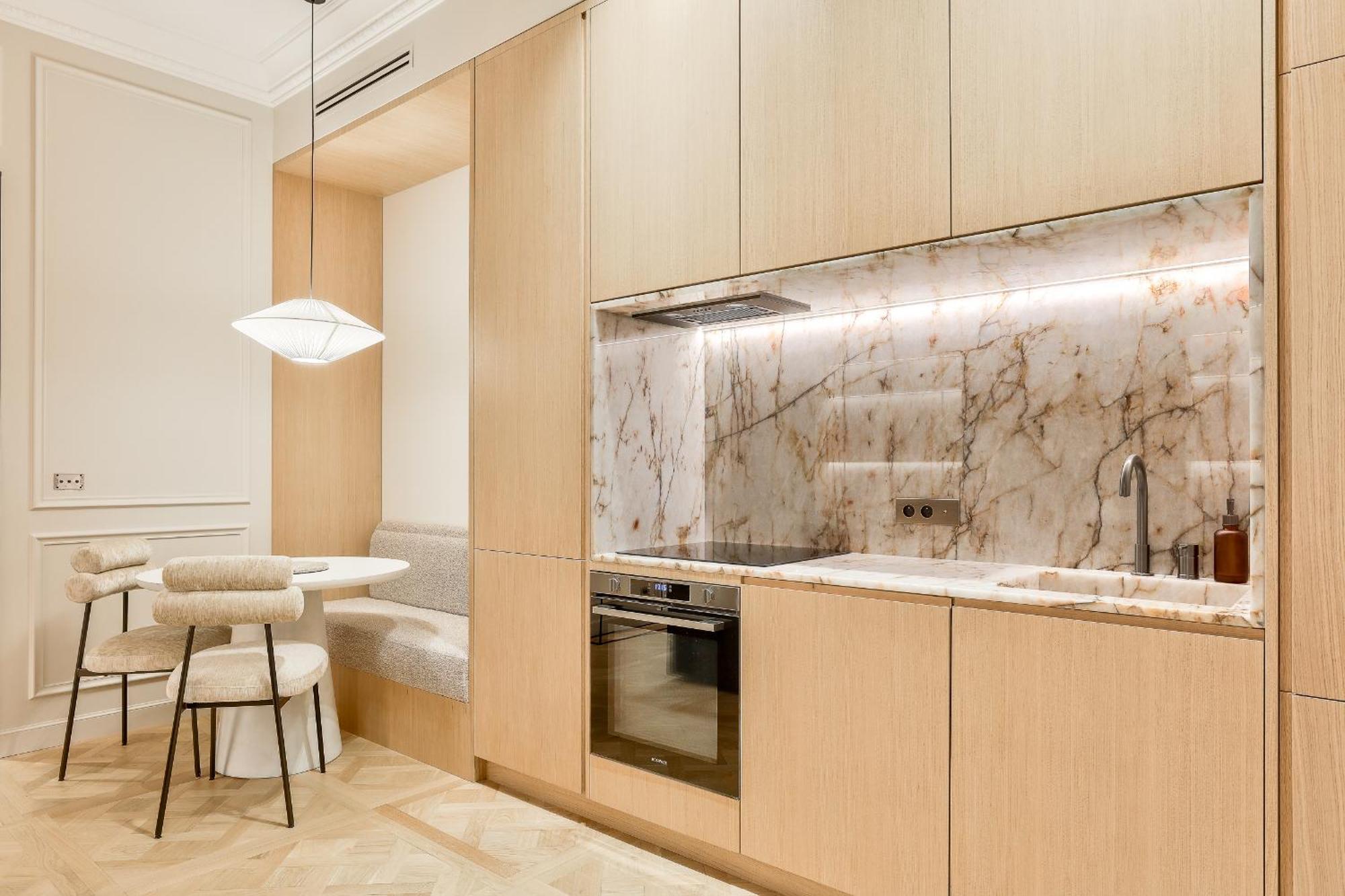 Maison Iena - Serviced On Champs Elysees Apartment Paris