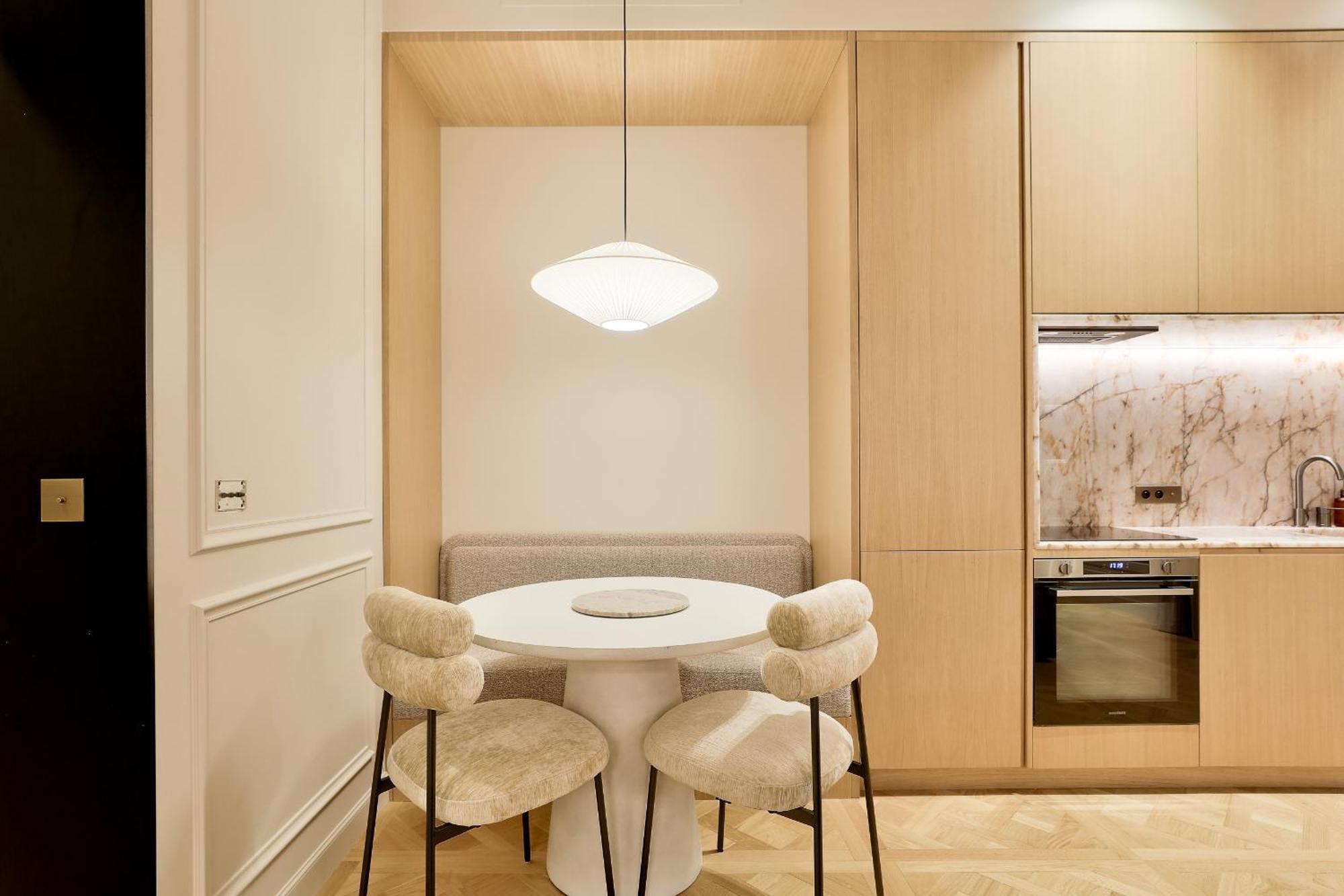 Apartment Maison Iena - Serviced On Champs Elysees Paris