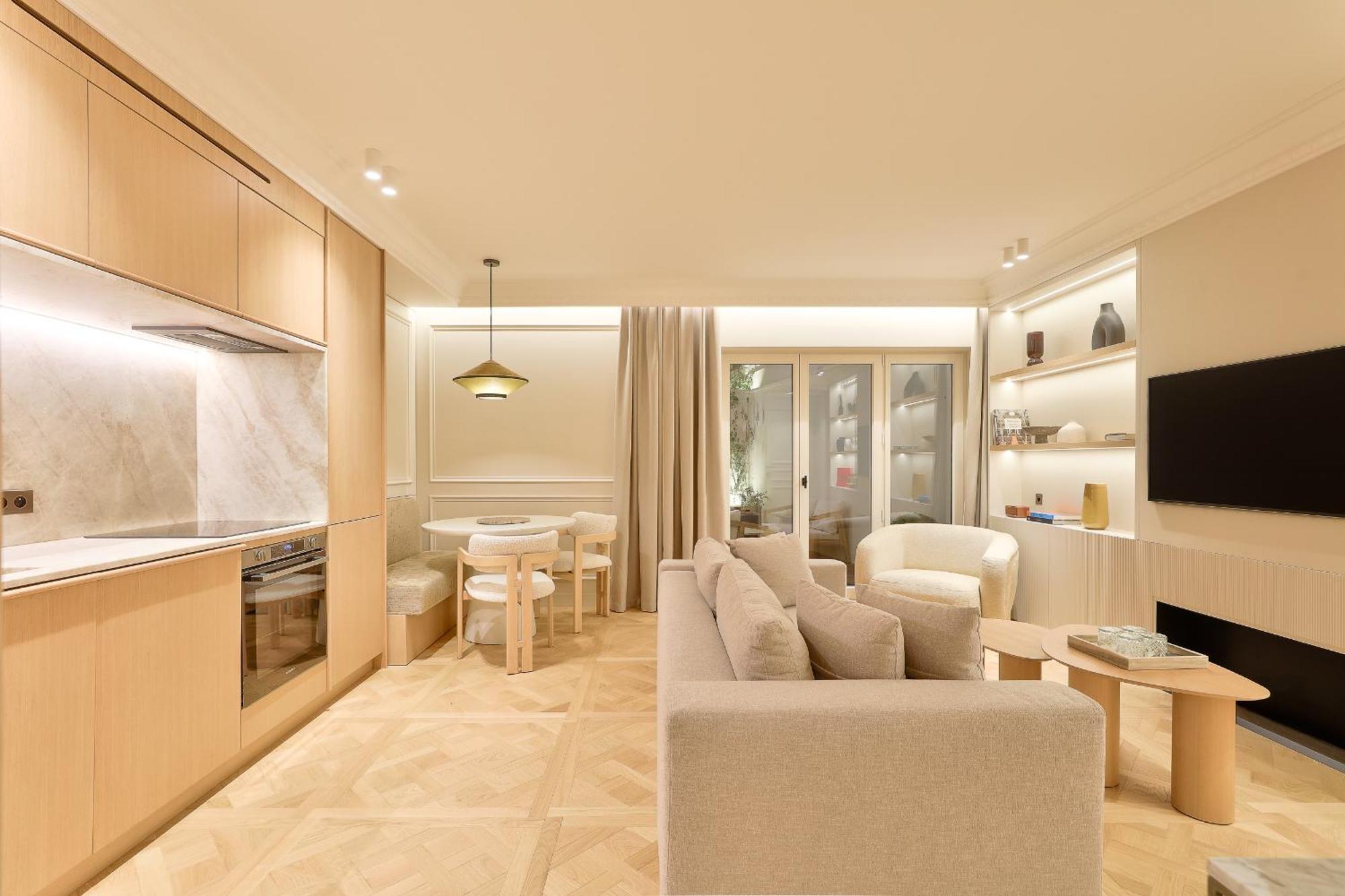 Maison Iena - Serviced On Champs Elysees *