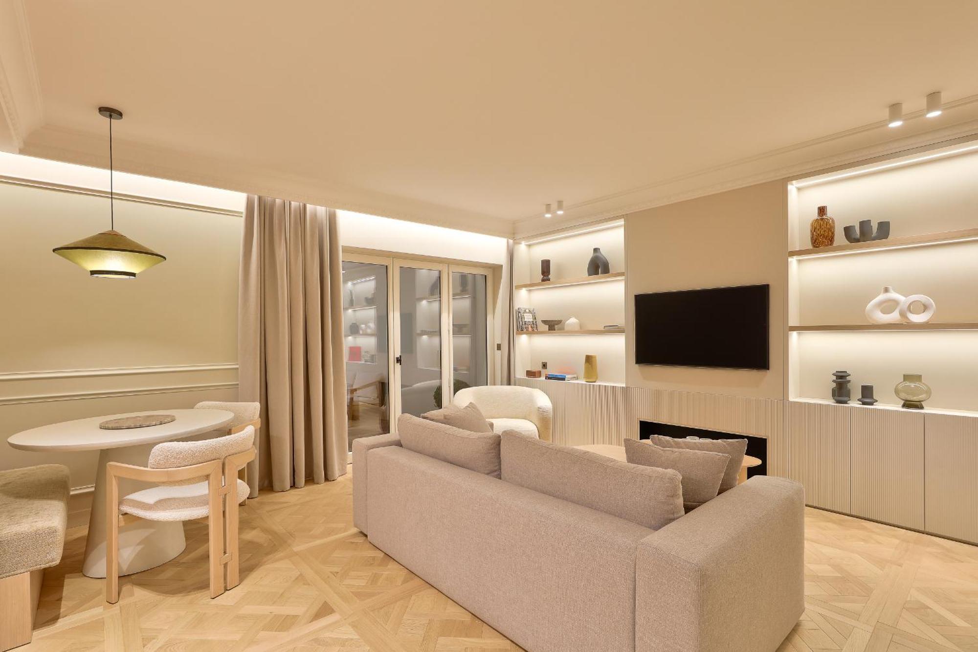 Maison Iena - Serviced On Champs Elysees