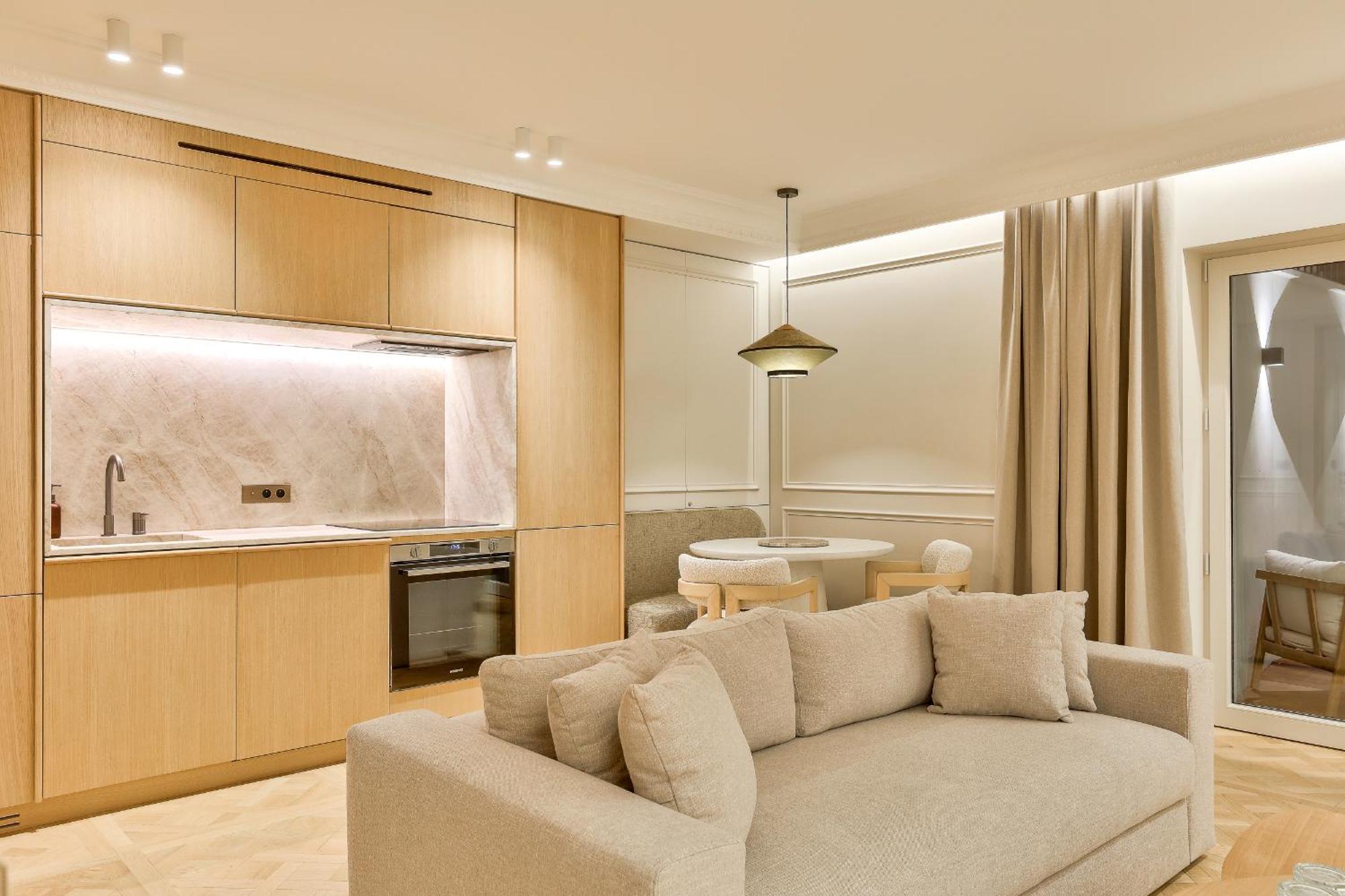 Maison Iena - Serviced On Champs Elysees Parigi