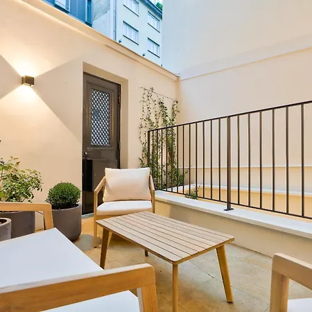 Maison Iena - Serviced On Champs Elysees Paris
