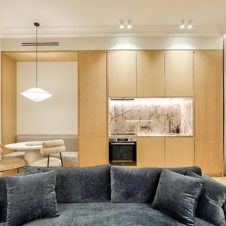 Maison Iena - Serviced On Champs Elysees Paris