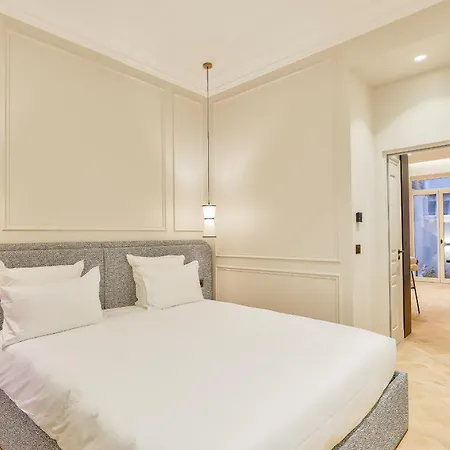 Maison Iena - Serviced On Champs Elysees * Paris