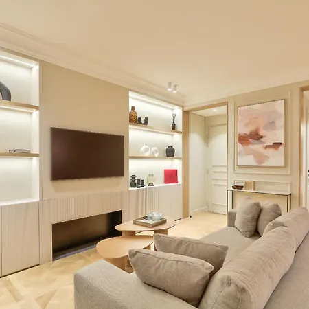 Maison Iena - Serviced On Champs Elysees * Paris