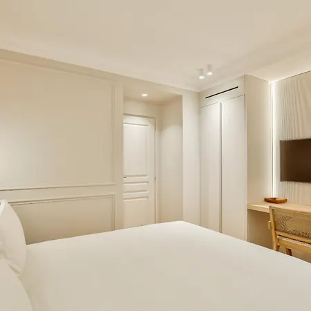 Maison Iena - Serviced On Champs Elysees