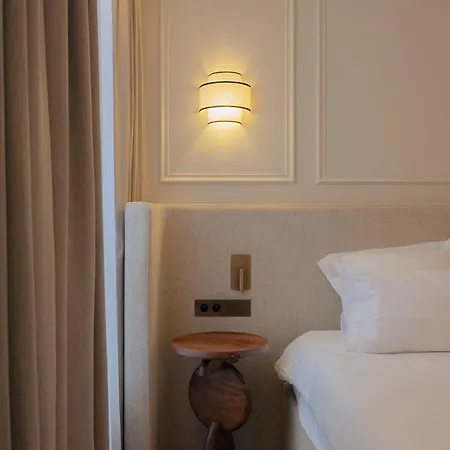 Maison Iena - Serviced On Champs Elysees Apartment Paris
