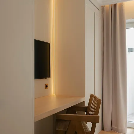 Maison Iena - Serviced On Champs Elysees Paris
